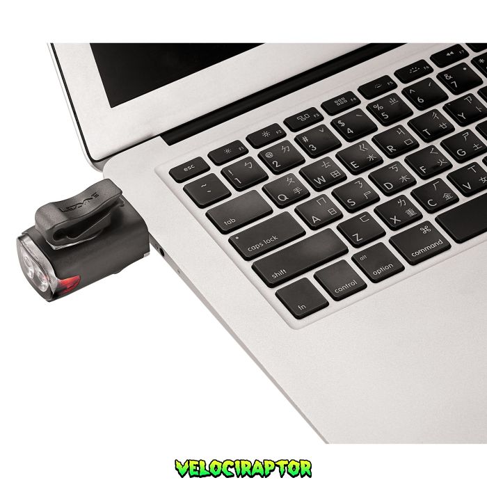 Переднє світло Lezyne KTV DRIVE FRONT Білий 220 люменів Y14