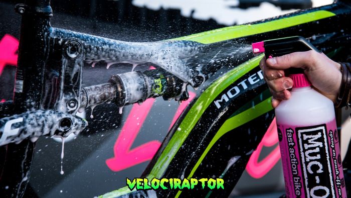 велошампунь MUC-OFF Nano Tech Bike Cleaner з розпилювачем 1л.
