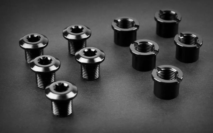 M7/M5 Bolt set 46/30T набір болтів для гревелу, Black