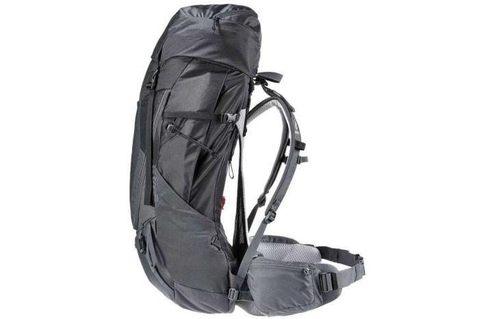 Рюкзак Deuter Futura Air Trek 45 + 10 SL колір 7403 black-graphite