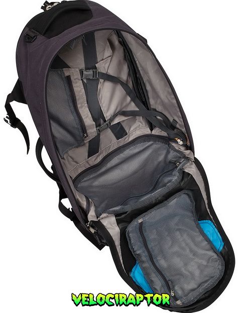 Рюкзак DEUTER Traveller 70 + 10 колір 7400 black-silver