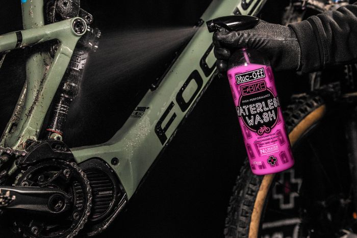 шампунь для велосипеда MUC-OFF E-bike DRY WASH 750ml