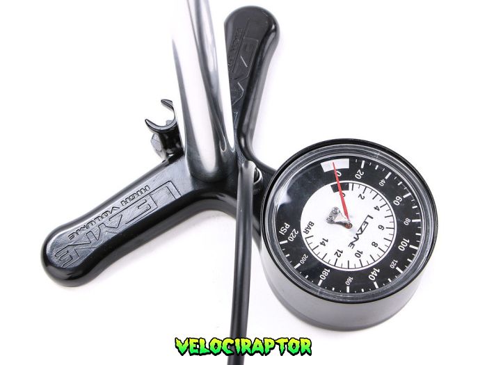 Підлоговий насос Lezyne SHOP FLOOR DRIVE Чорний 220psi Y13