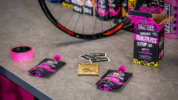 комплект для безкамерки MUC-OFF TUBELESS KIT ULITM ROAD 21mm