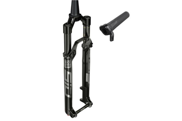 Вилка RockShox SID SL Ultimate Race Day - Remote 29" Boost™15X110 100mm Gloss Black 44offset Tapered DebonAir (includes Fender, Star nut, Maxle Stealth & TwistLoc Remote) C1